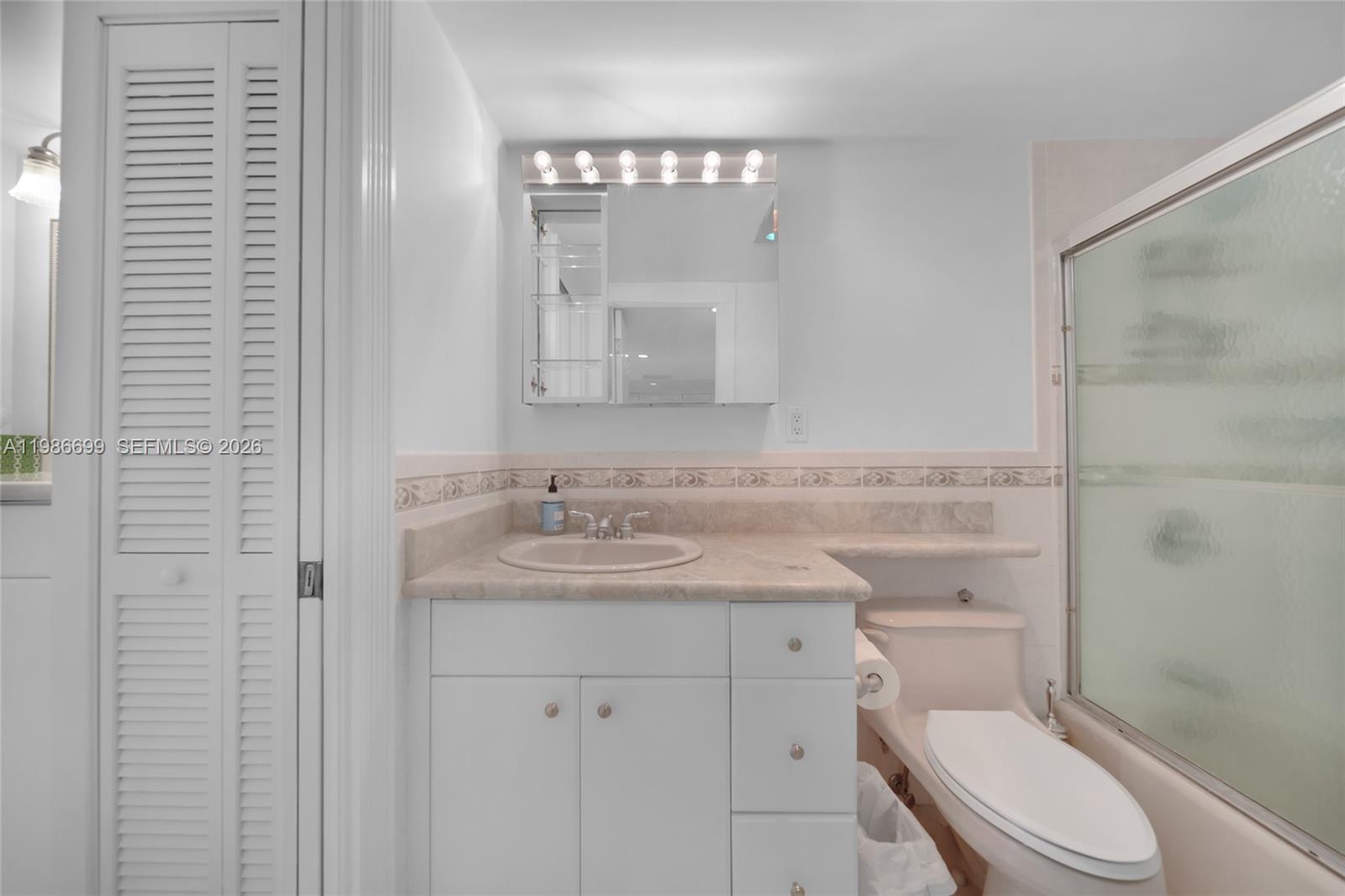 465 Ocean #1102 Miami Beach, FL 33139