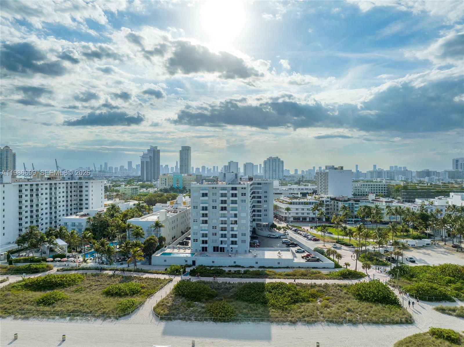 465 Ocean #1102 Miami Beach, FL 33139