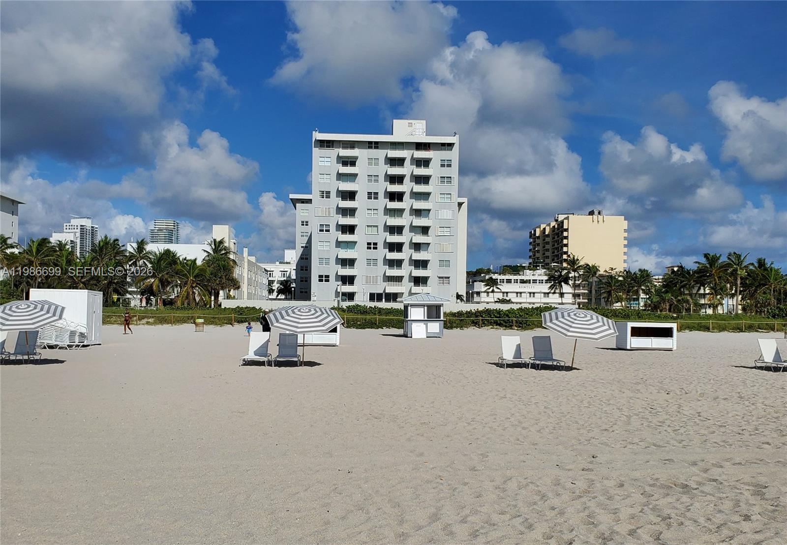 465 Ocean #1102 Miami Beach, FL 33139