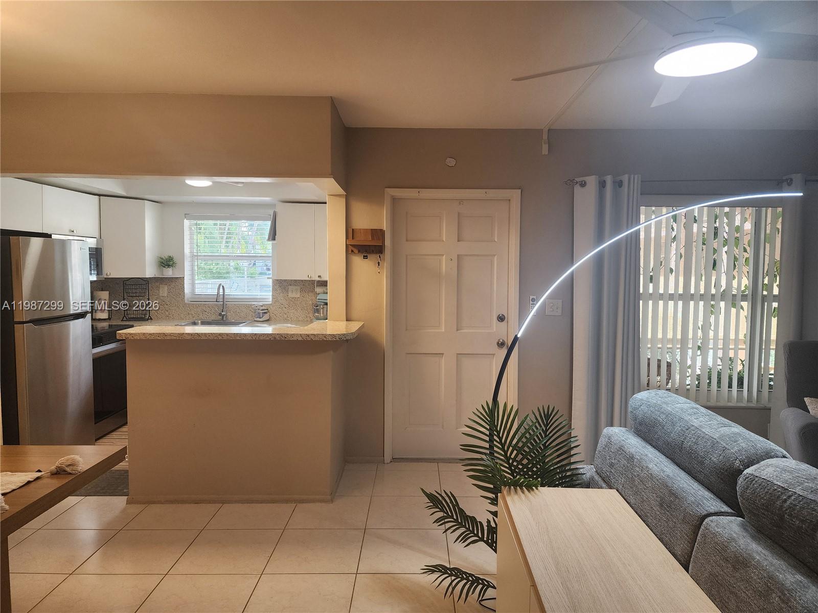 100 SE 6th Ave #107 Pompano Beach, FL 33060