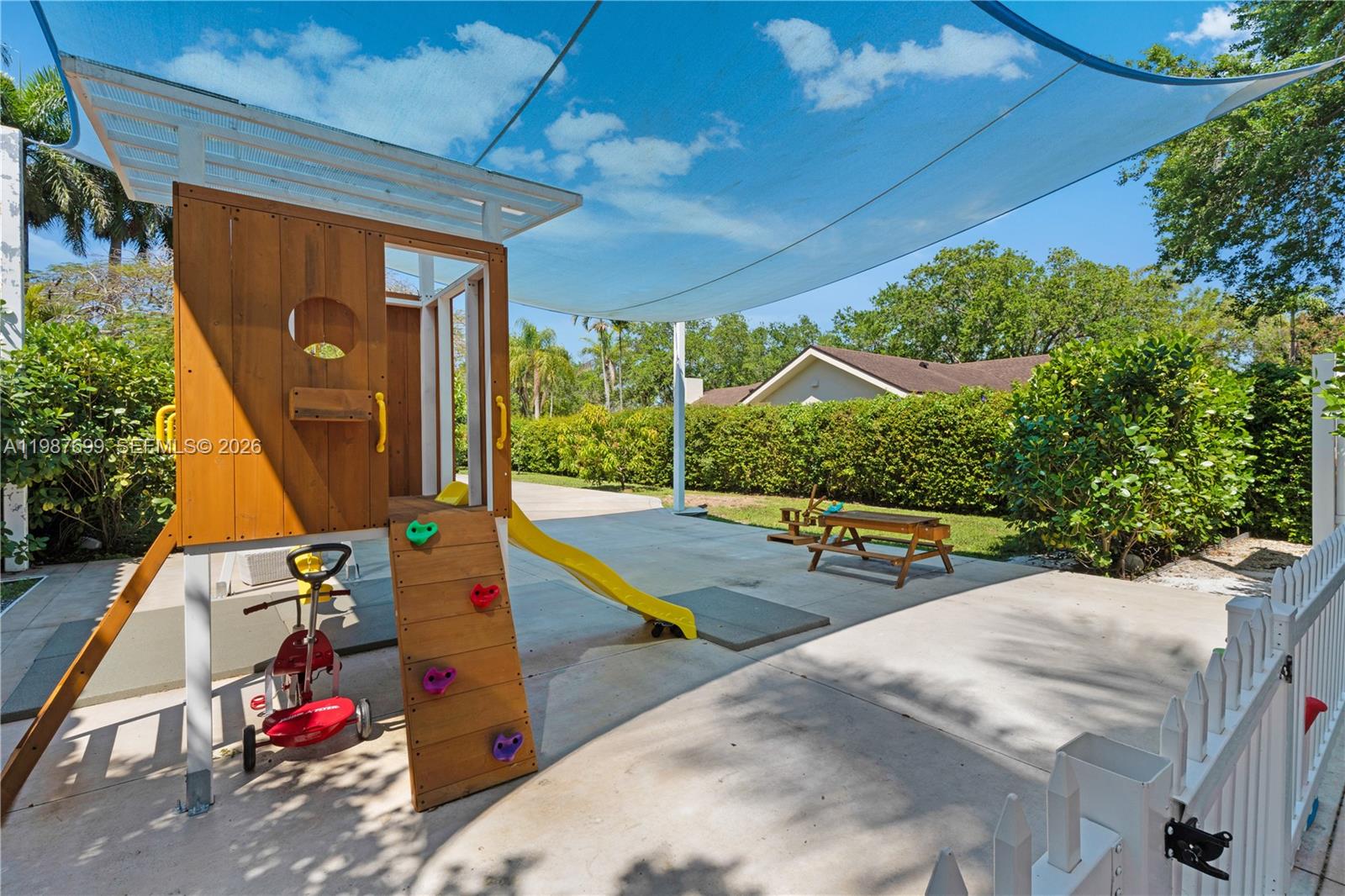 16255 SW 82nd Ave Palmetto Bay, FL 33157