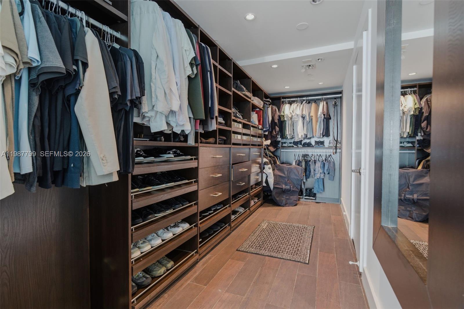 900 Biscayne Blvd #4308 Miami, FL 33132