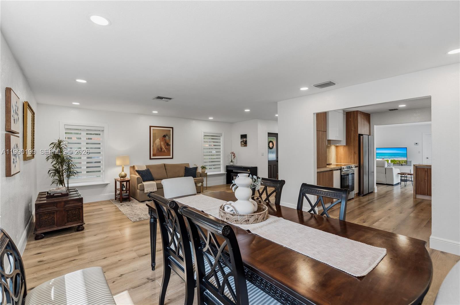 7327 Sabal Dr Miami Lakes, FL 33014