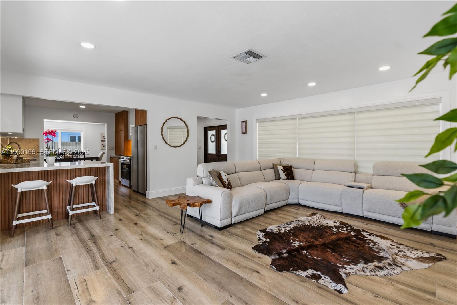 7327 Sabal Dr Miami Lakes, FL 33014