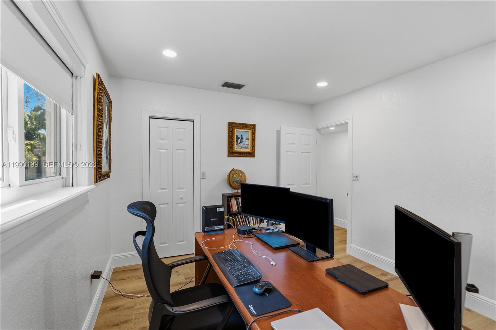 7327 Sabal Dr Miami Lakes, FL 33014