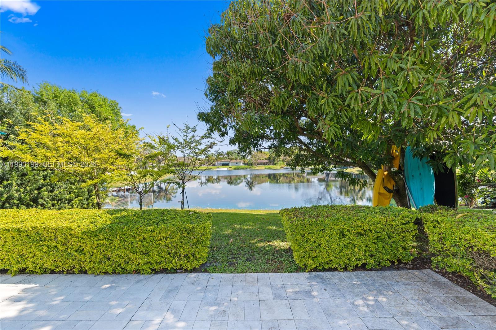 7327 Sabal Dr Miami Lakes, FL 33014