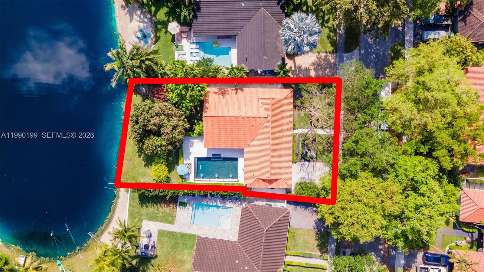 7327 Sabal Dr Miami Lakes, FL 33014