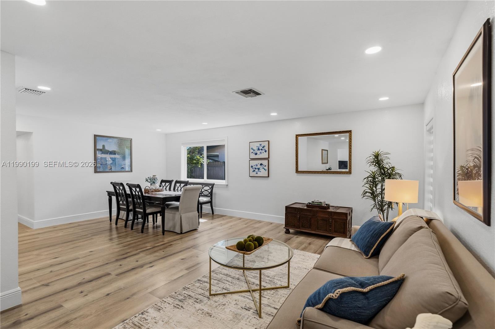 7327 Sabal Dr Miami Lakes, FL 33014