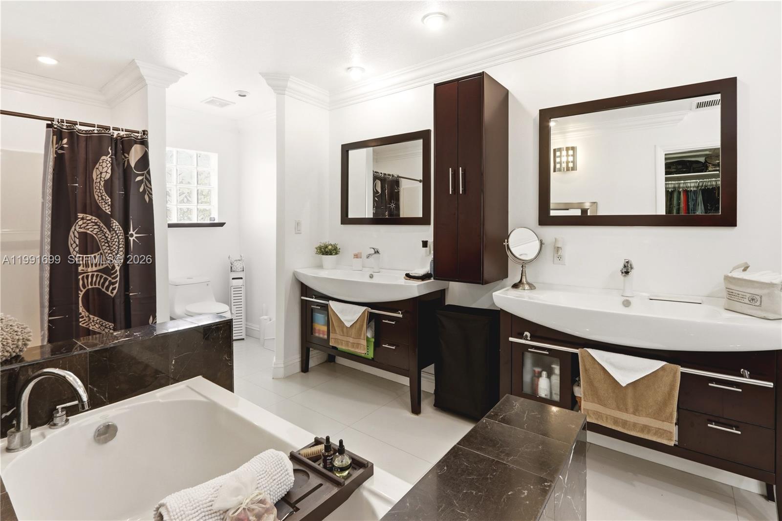 9955 SW 74th St Miami, FL 33173