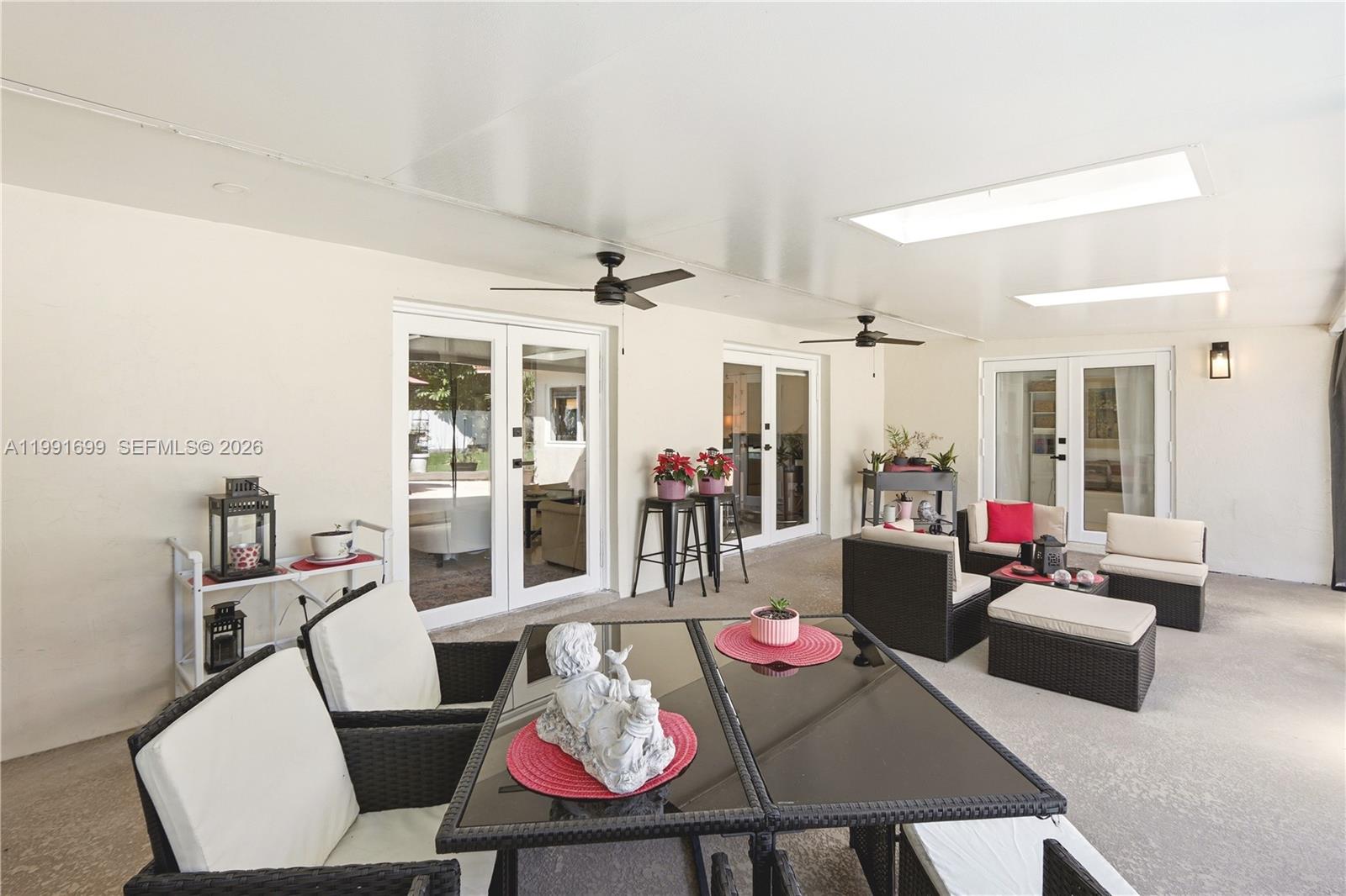 9955 SW 74th St Miami, FL 33173