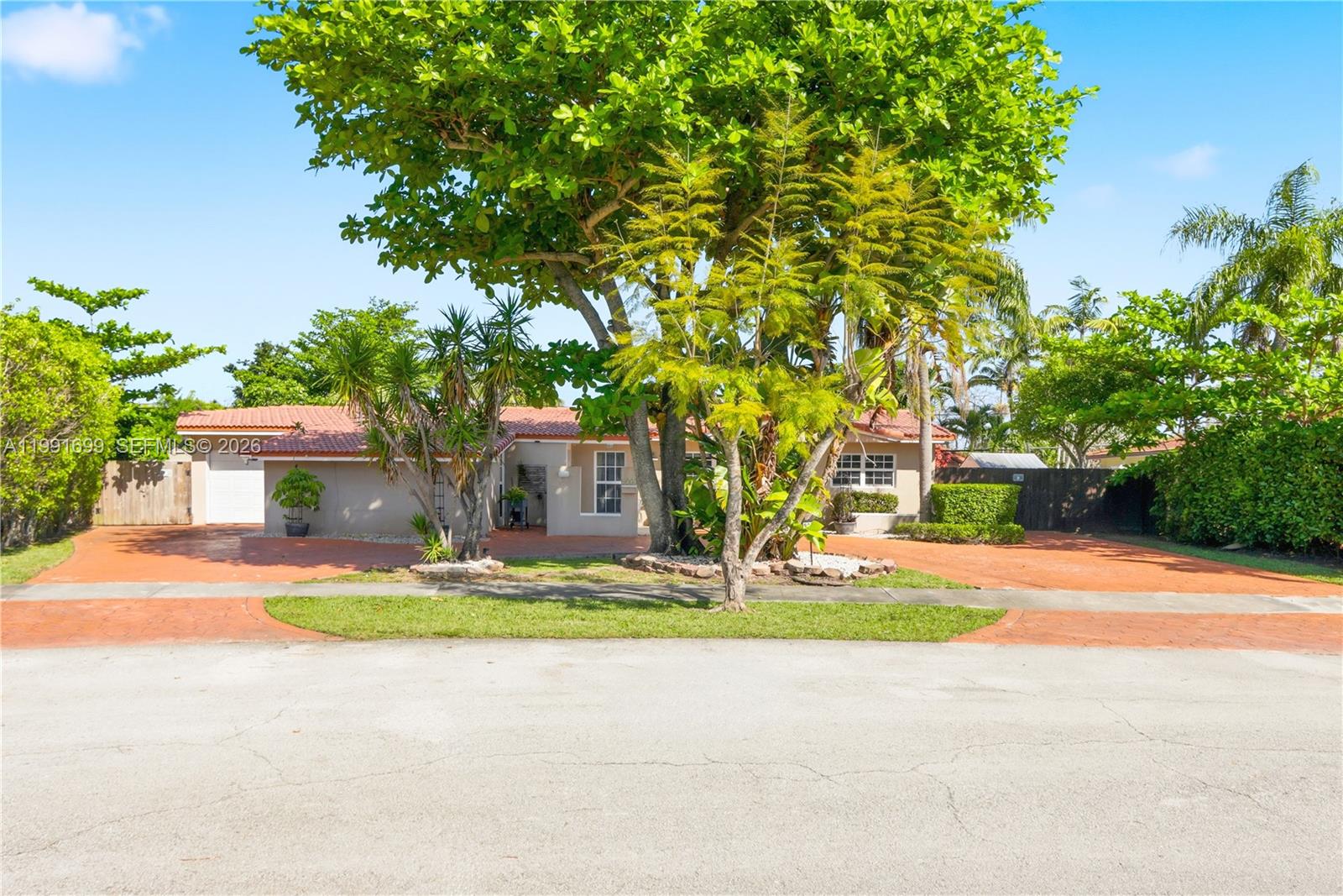 9955 SW 74th St Miami, FL 33173