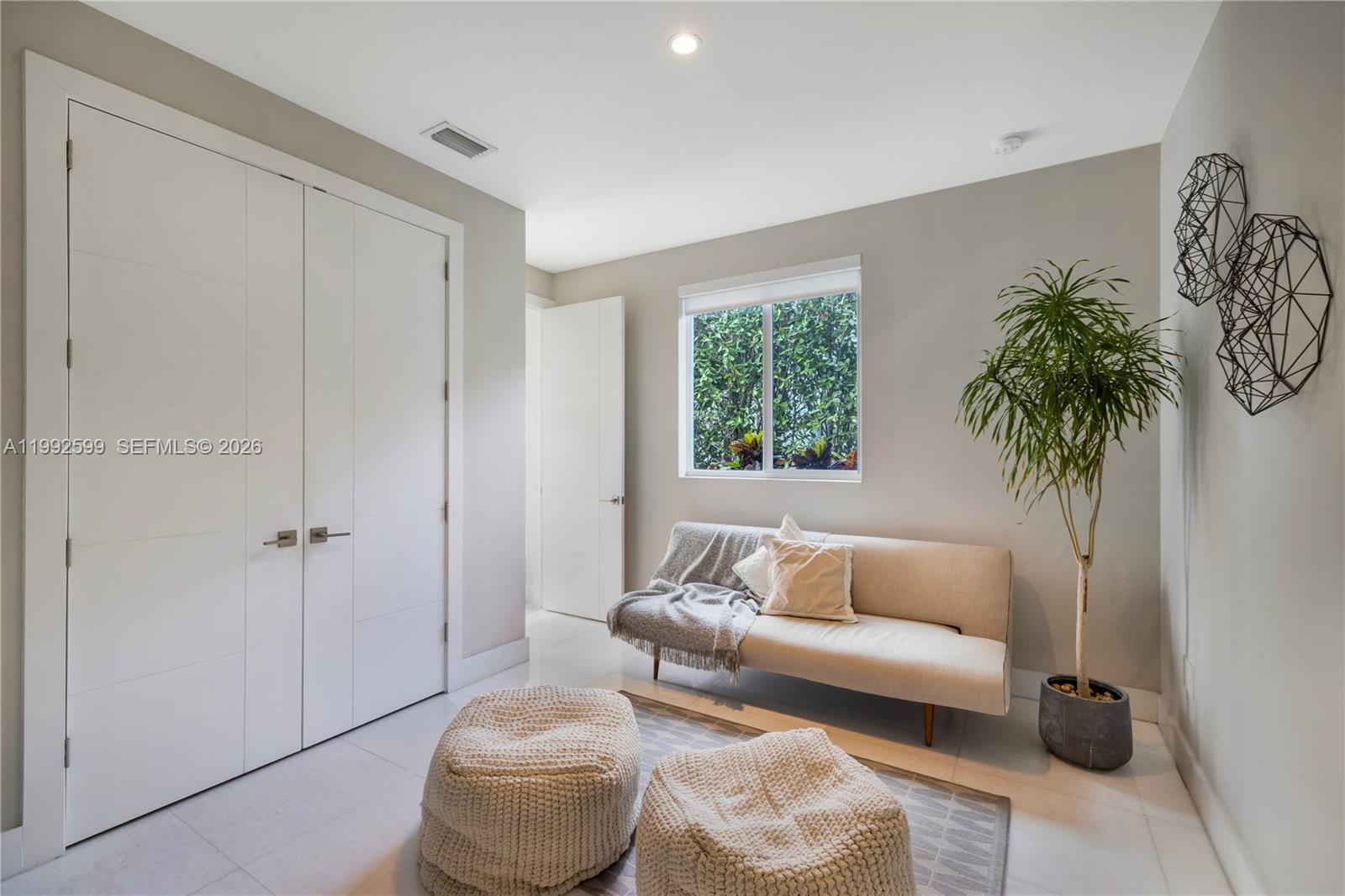 5602 SW 65th Ct South Miami, FL 33143