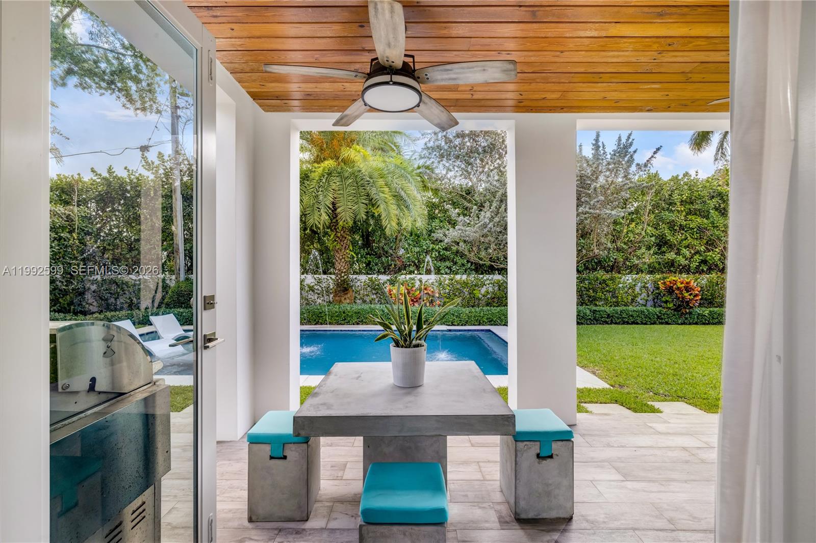 5602 SW 65th Ct South Miami, FL 33143