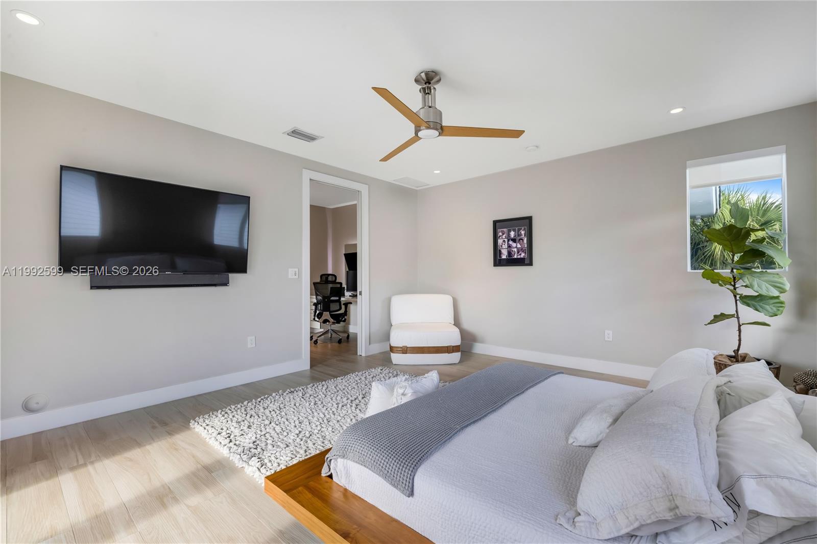 5602 SW 65th Ct South Miami, FL 33143