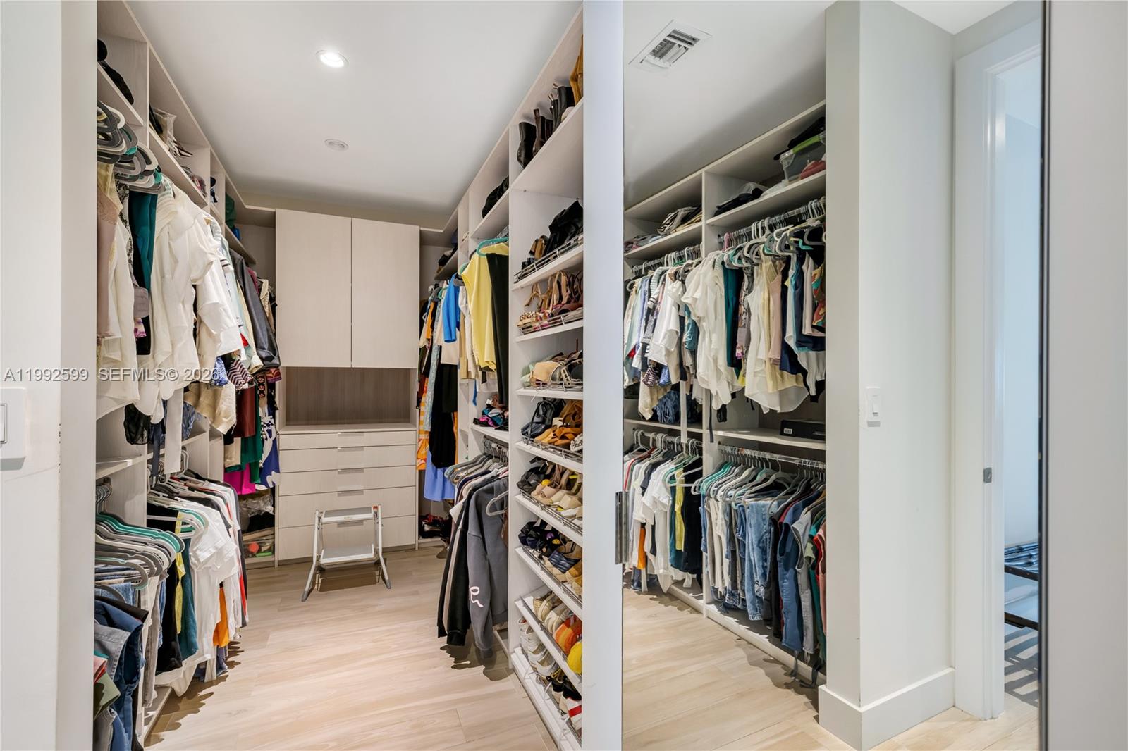 5602 SW 65th Ct South Miami, FL 33143