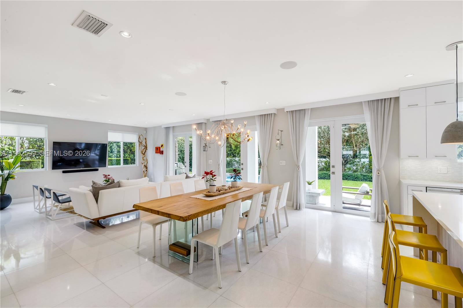 5602 SW 65th Ct South Miami, FL 33143