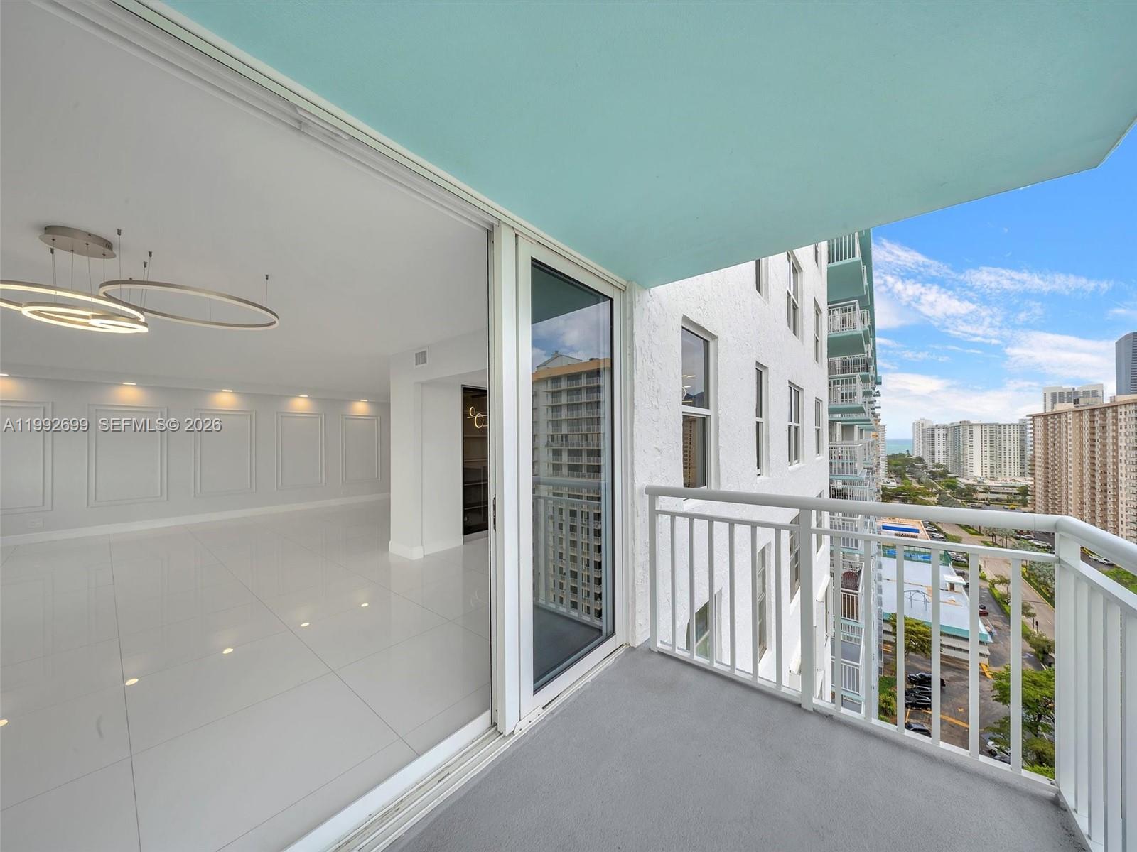 301 174th St #2004 Sunny Isles Beach, FL 33160