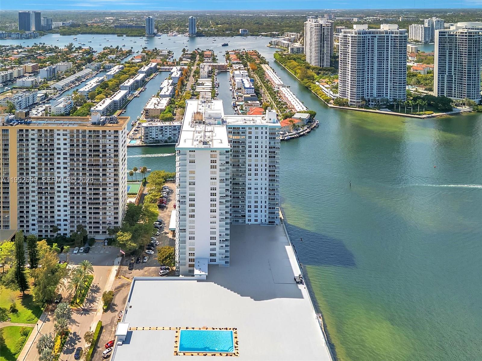 301 174th St #2004 Sunny Isles Beach, FL 33160