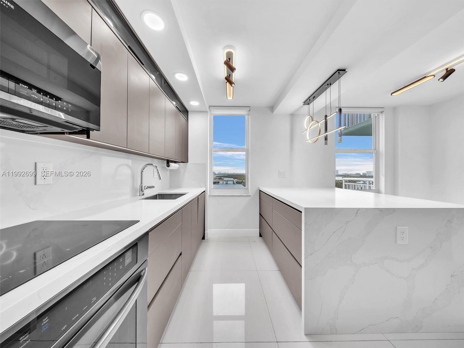 301 174th St #2004 Sunny Isles Beach, FL 33160