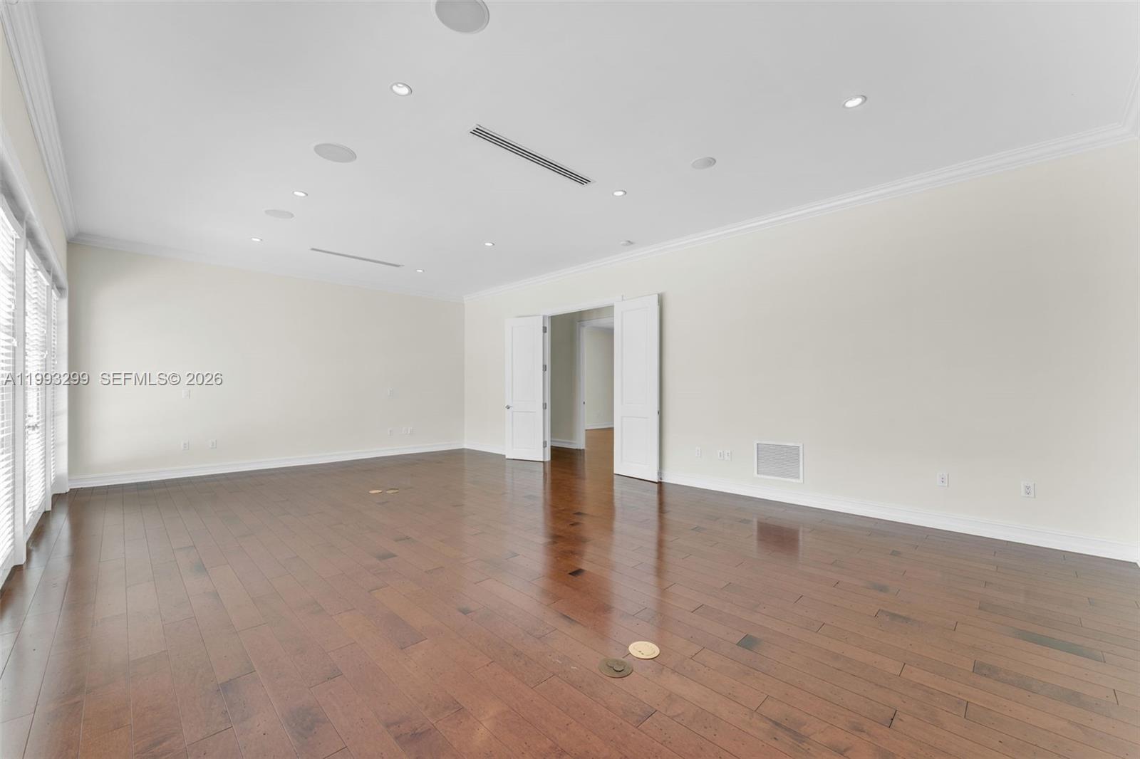 797 Ridgewood Rd #. Key Biscayne, FL 33149