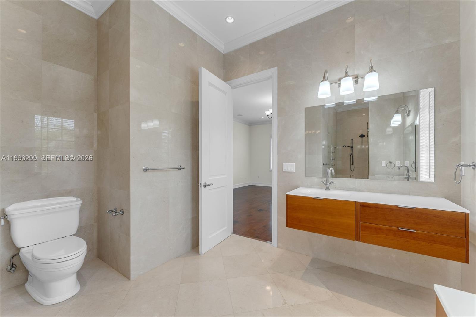 797 Ridgewood Rd #. Key Biscayne, FL 33149