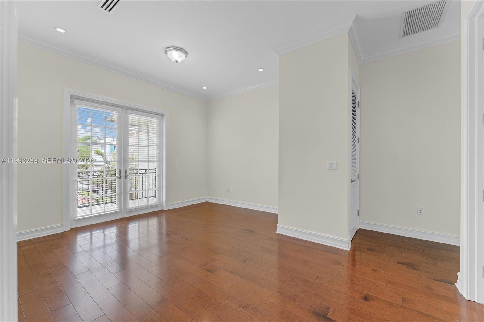 797 Ridgewood Rd #. Key Biscayne, FL 33149