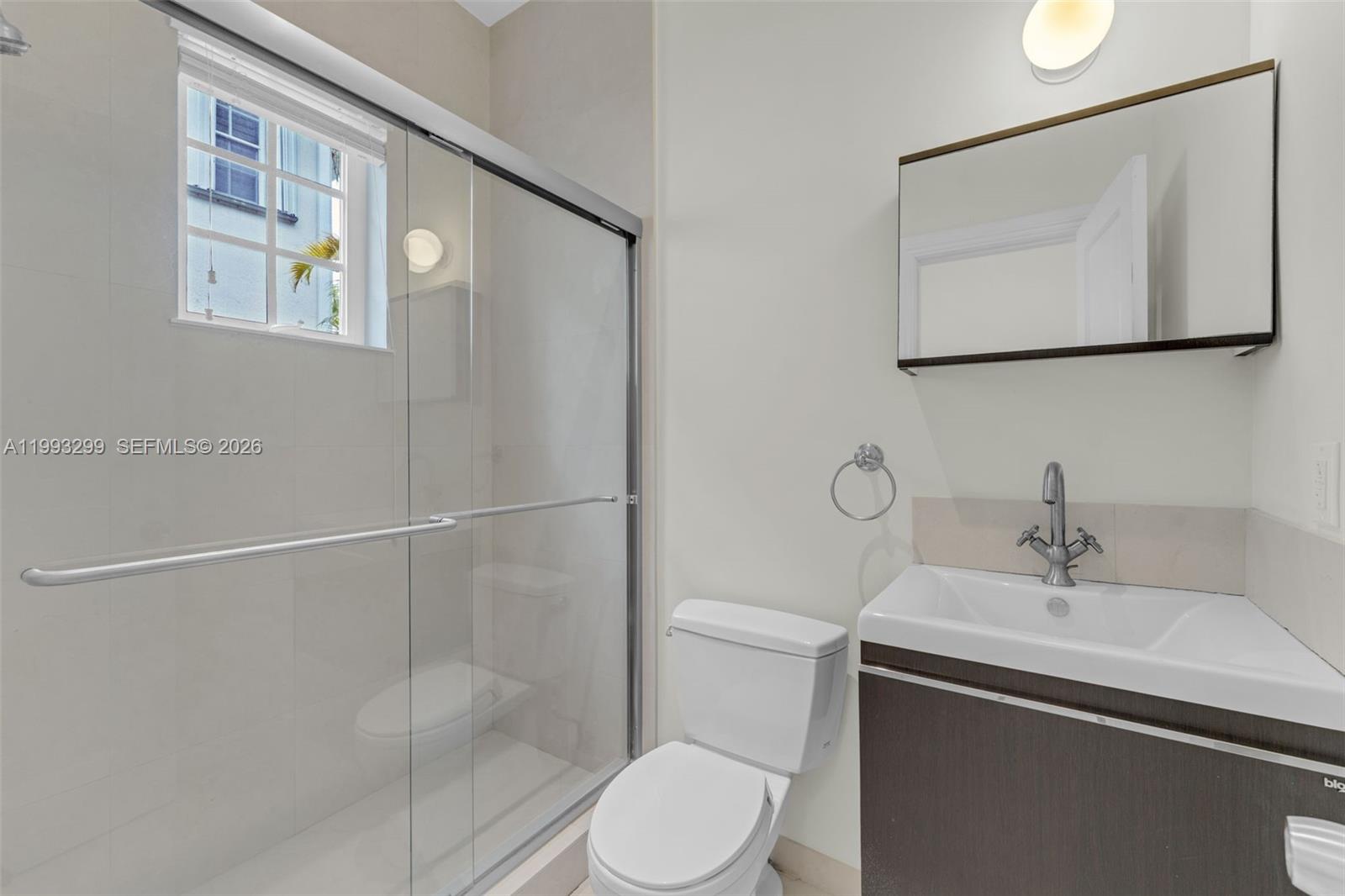 797 Ridgewood Rd #. Key Biscayne, FL 33149