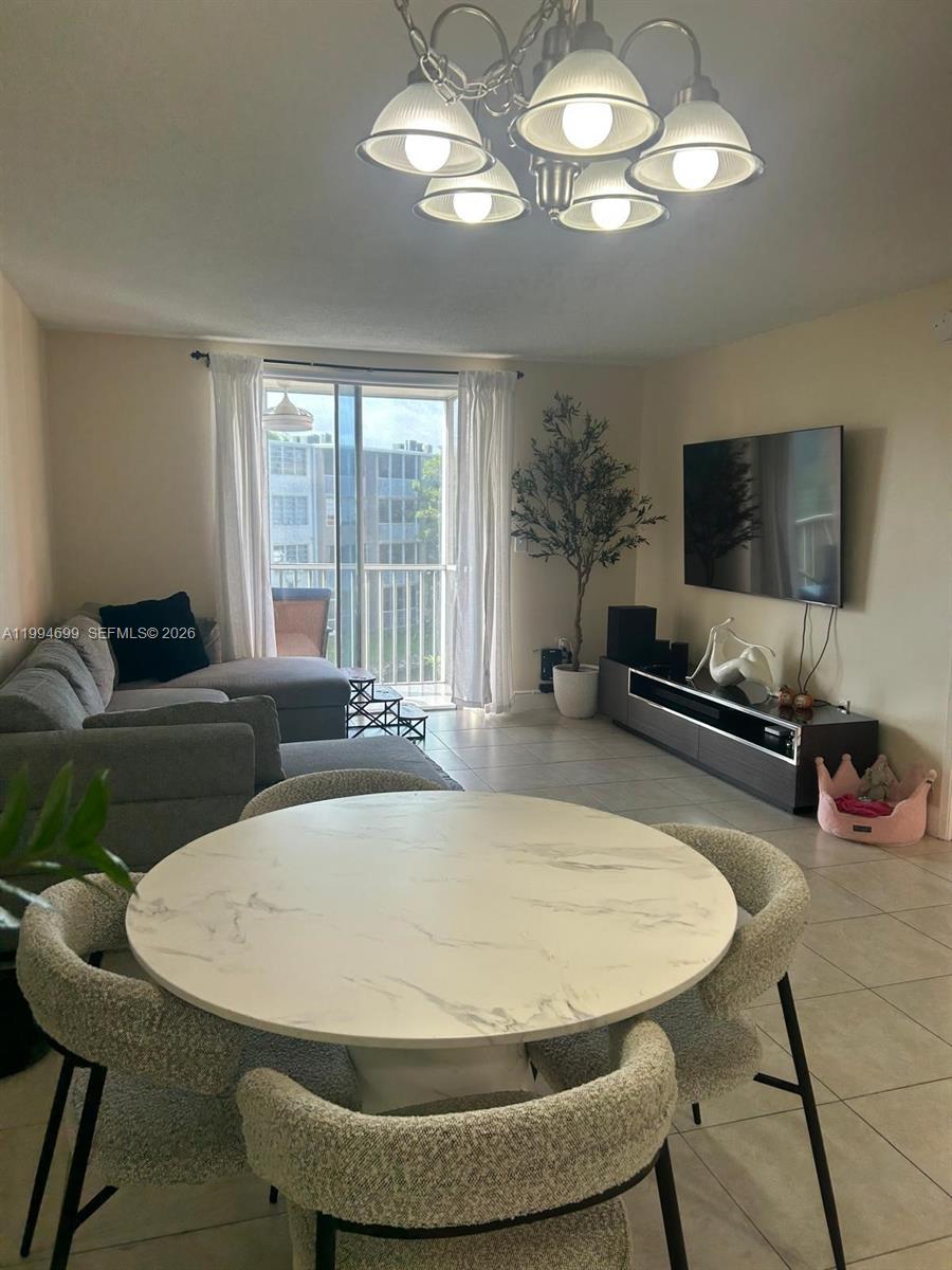 1700 NE 191st St #304