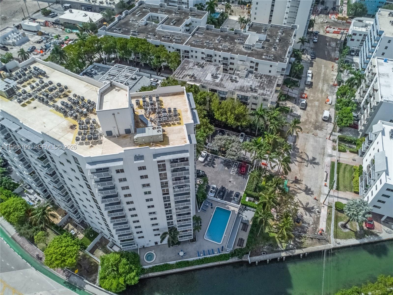 1688 West Ave #408 Miami Beach, FL 33139