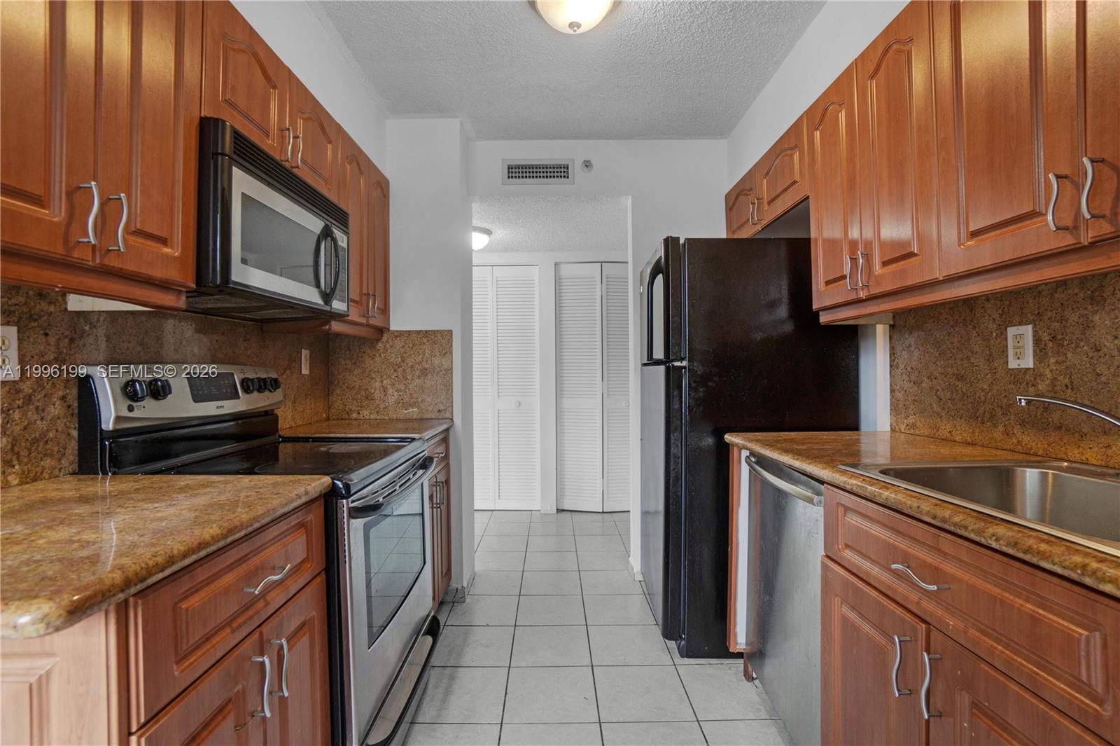 1688 West Ave #408 Miami Beach, FL 33139