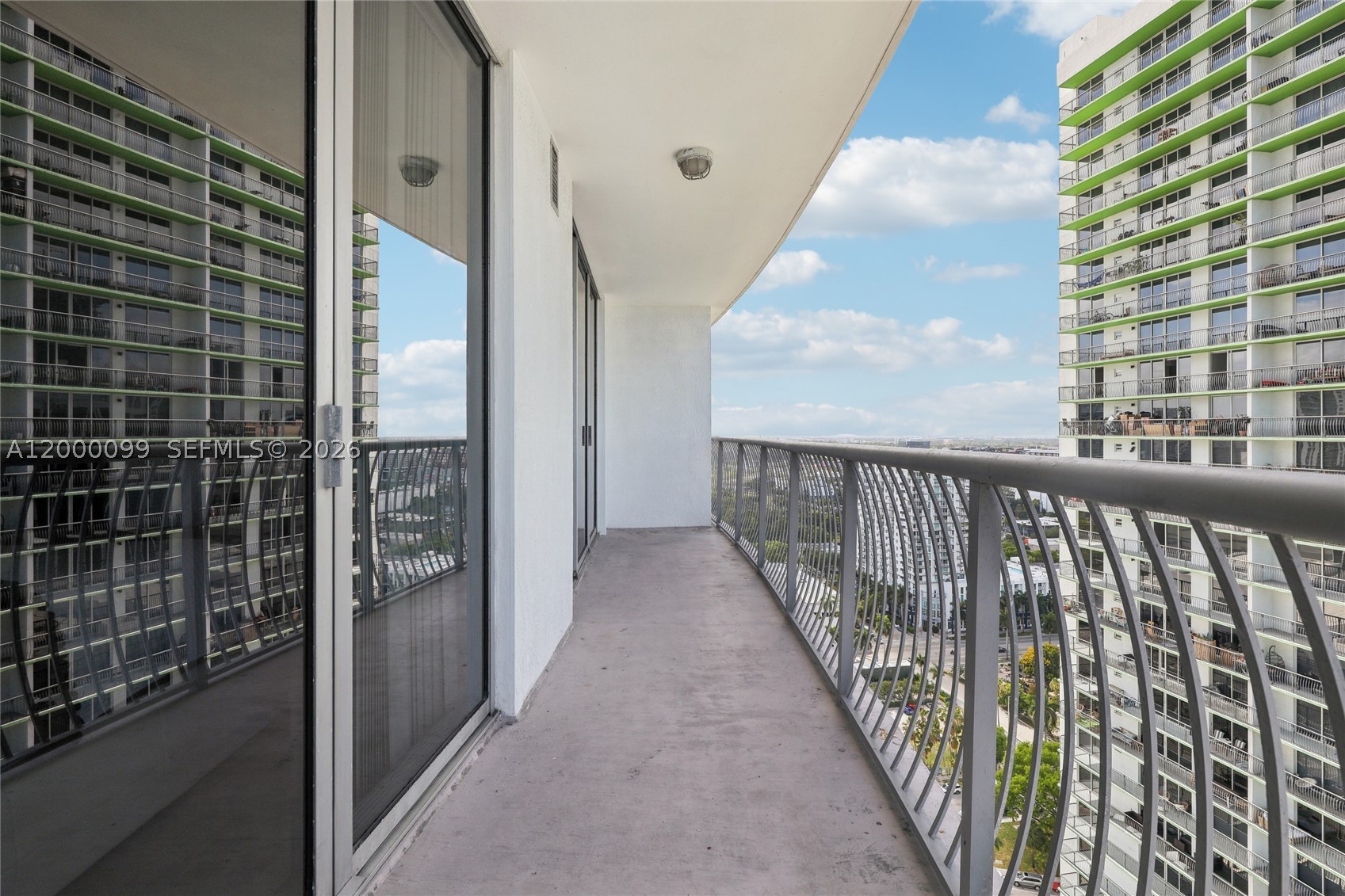 image Opera Tower32