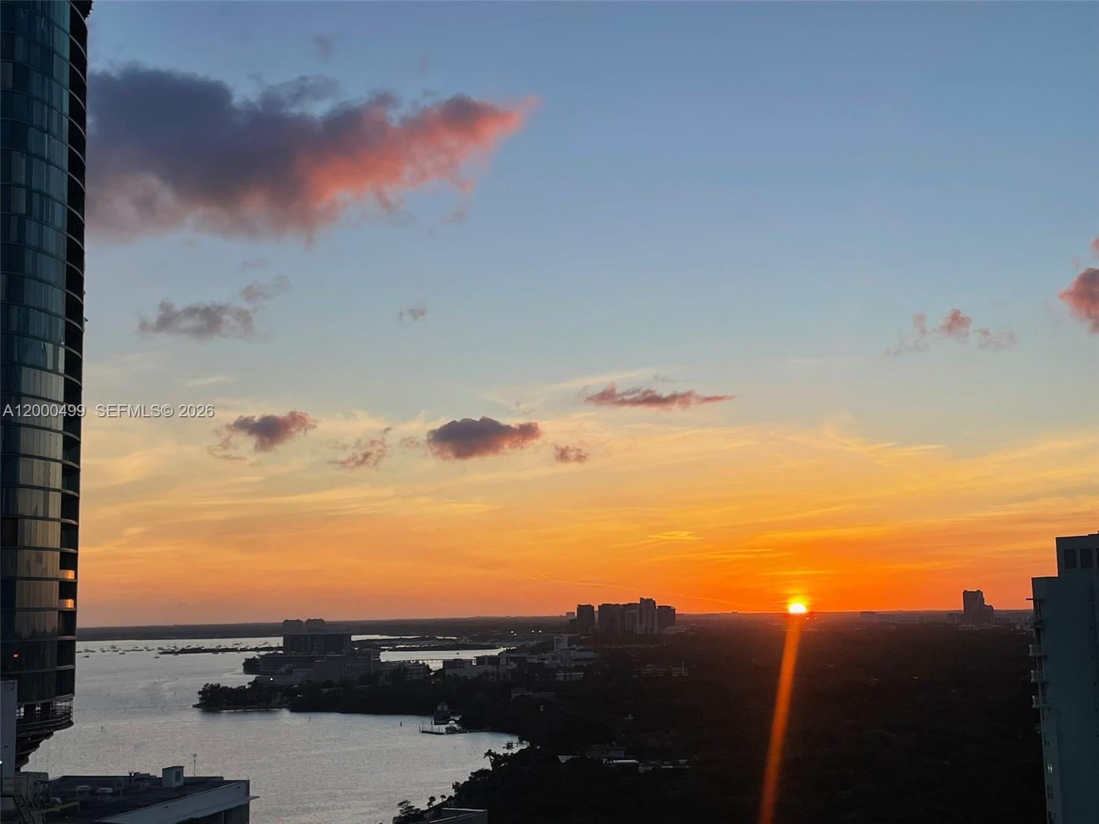 2333 Brickell Ave #PH210