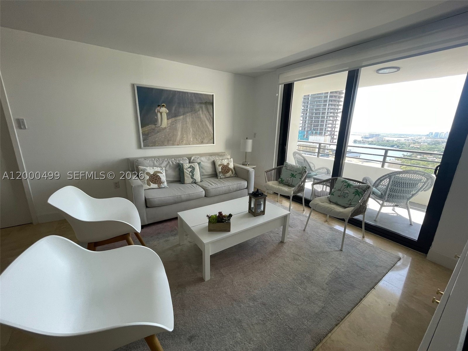 image Brickell Bay Club3