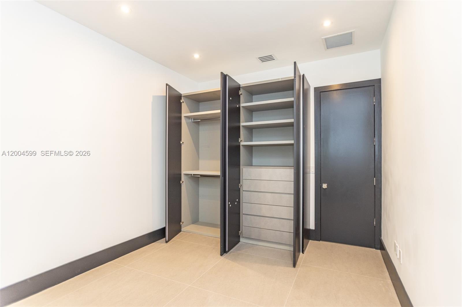 2440 N Shore Ter Miami Beach, FL 33141