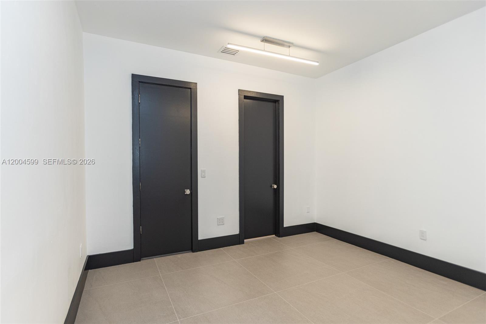 2440 N Shore Ter Miami Beach, FL 33141