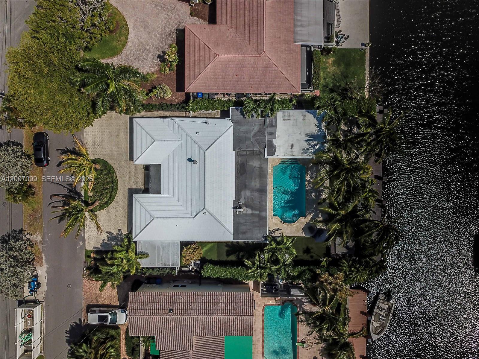 404 Coconut Isle Dr Fort Lauderdale, FL 33301