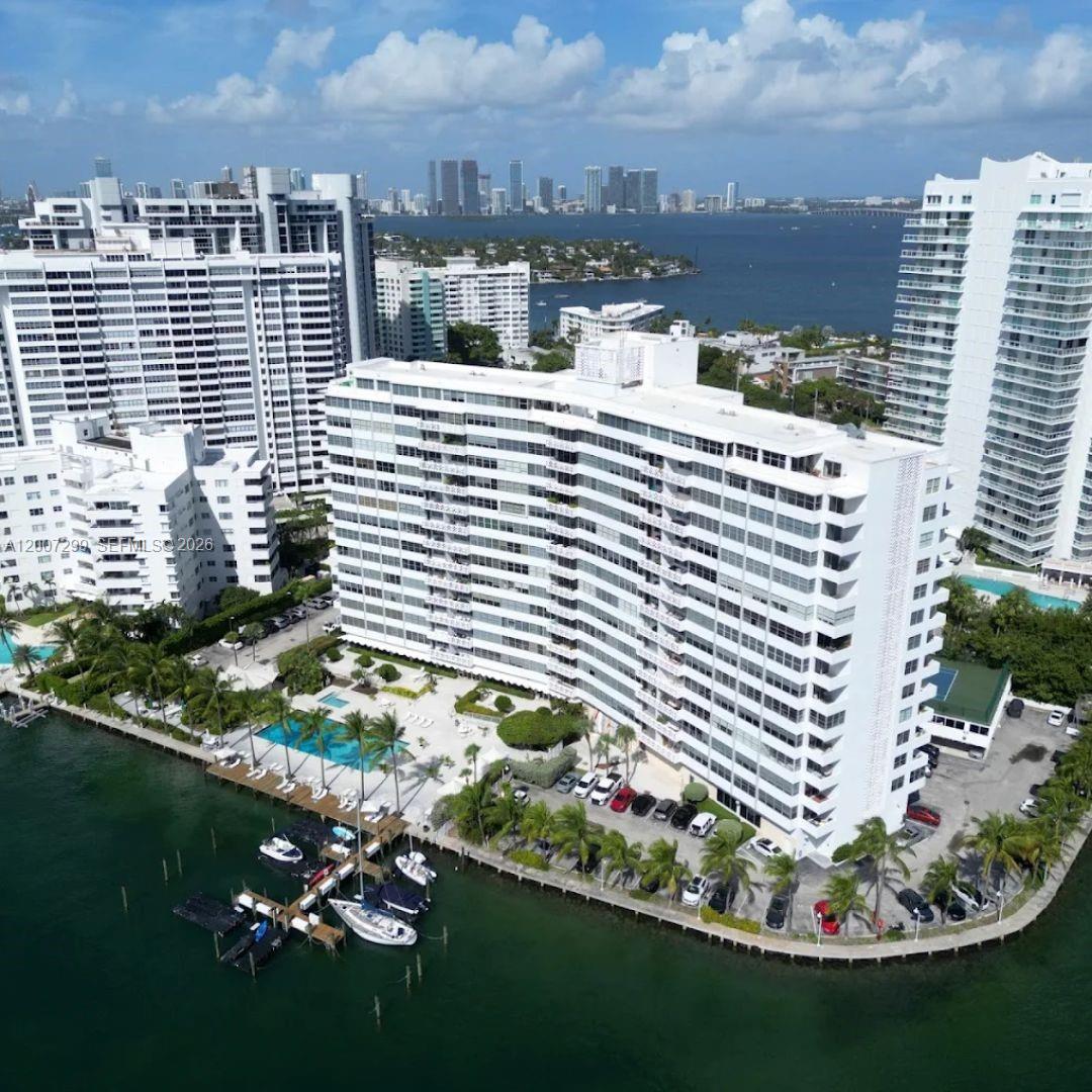 20 Island Ave #1016