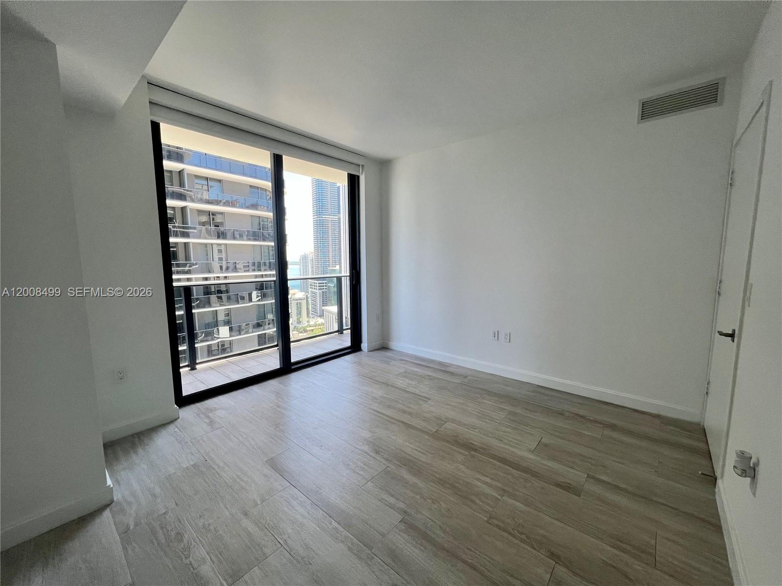 image Brickell Heights West13