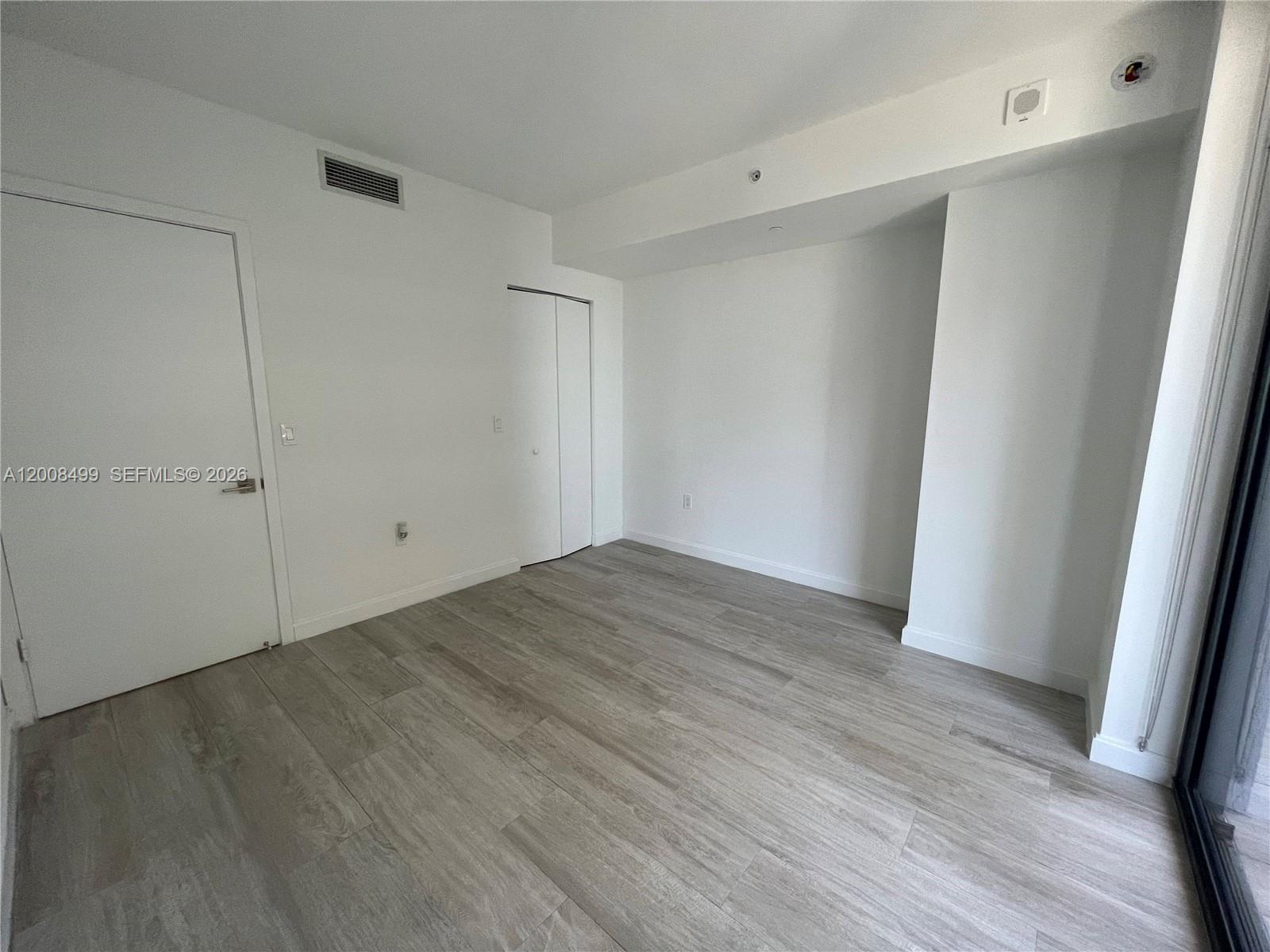 image Brickell Heights West14