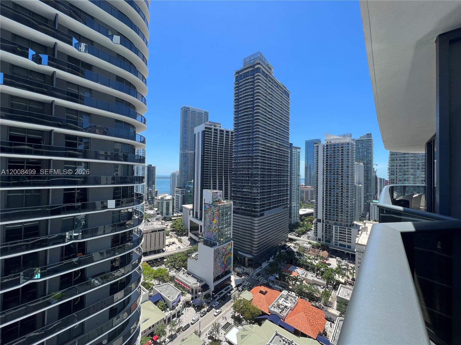 image Brickell Heights West15