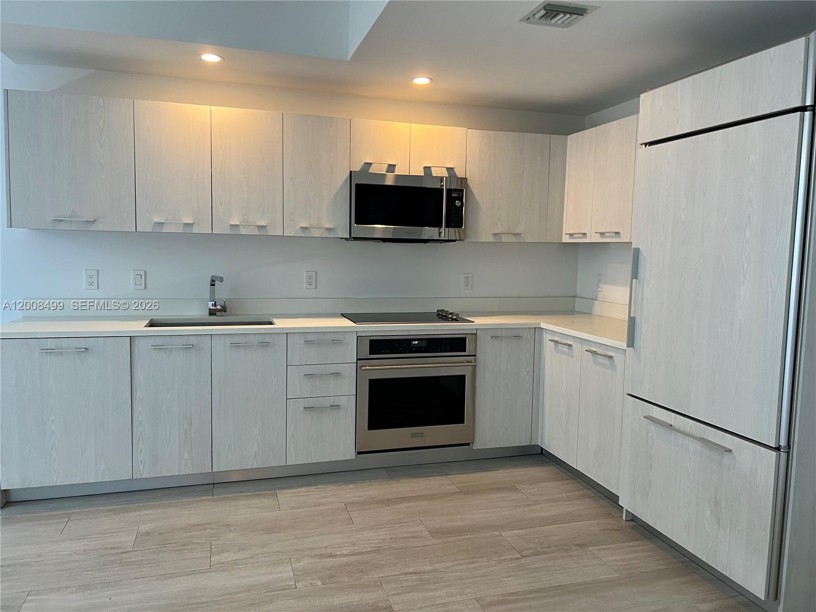 image Brickell Heights West3