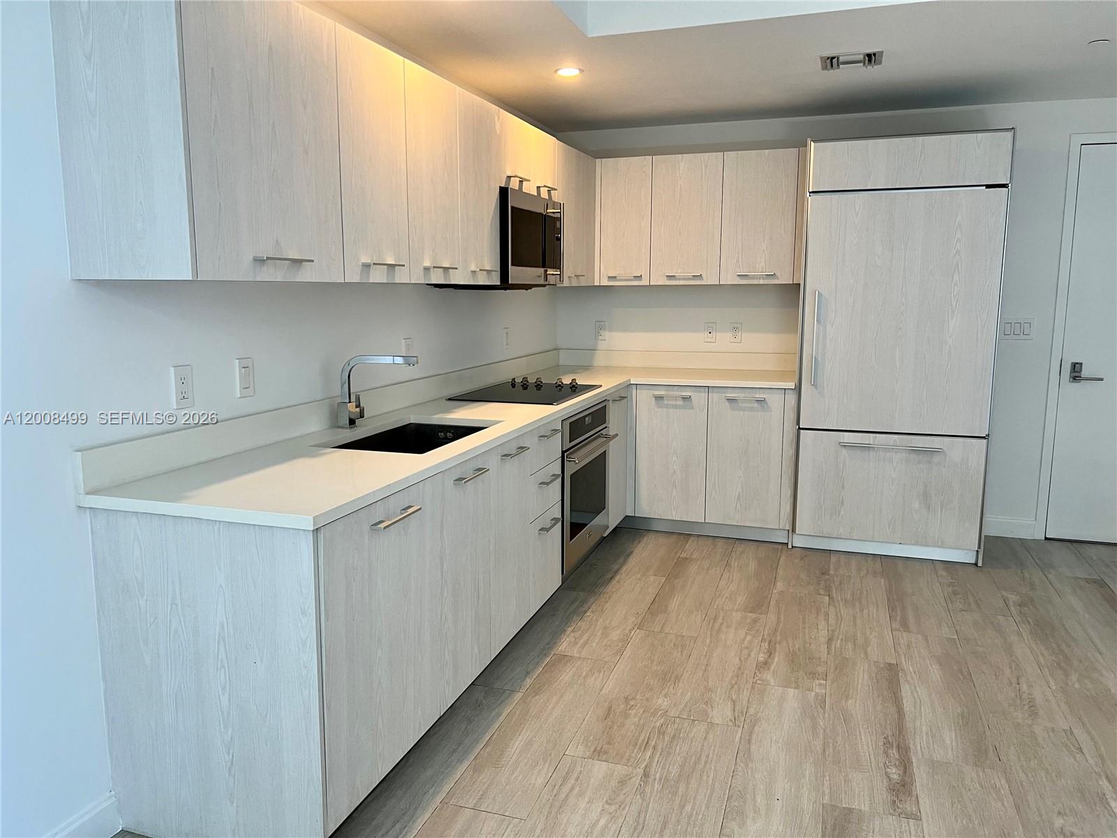 image Brickell Heights West4