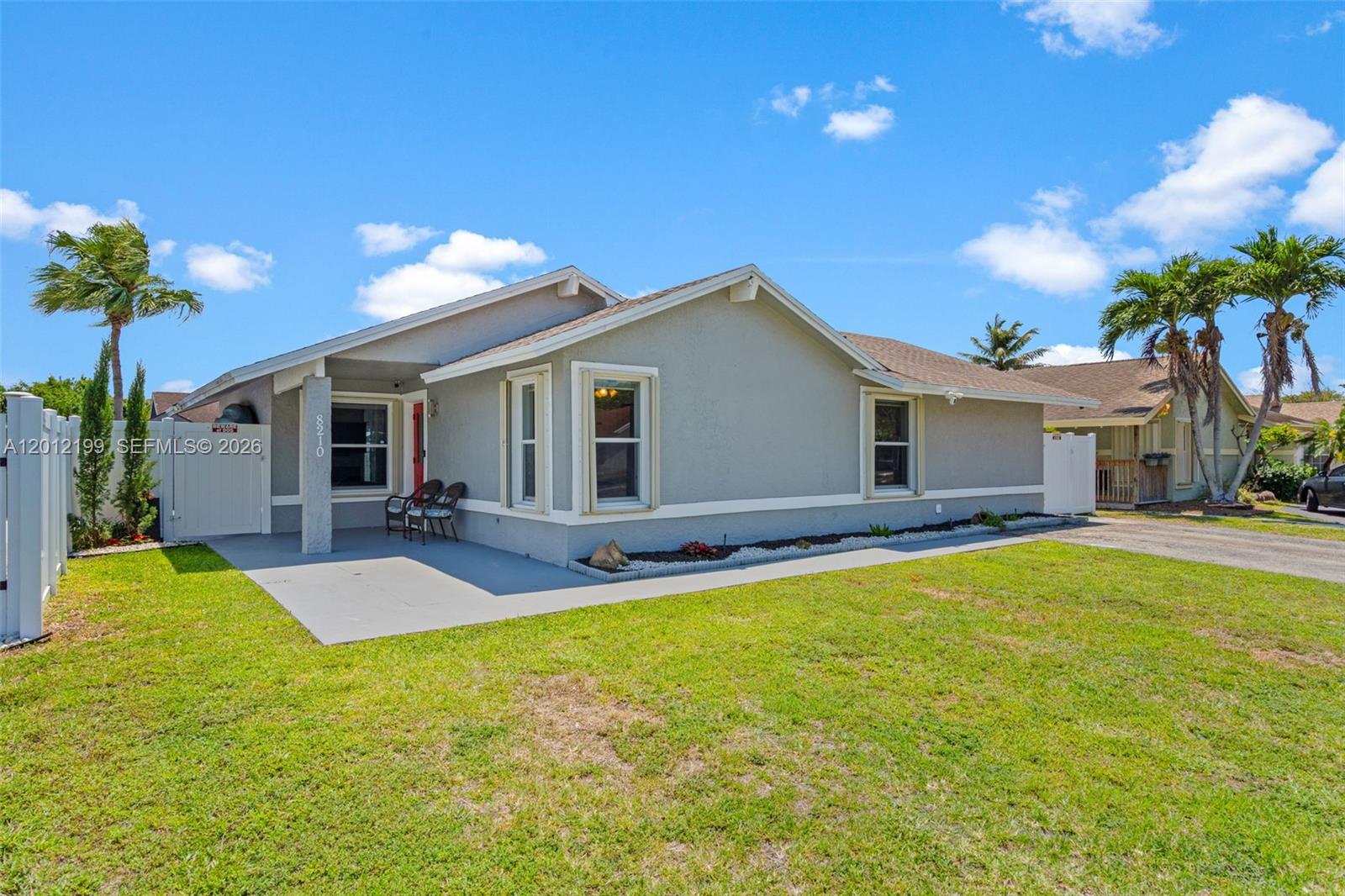 8210 SW 3rd Ct