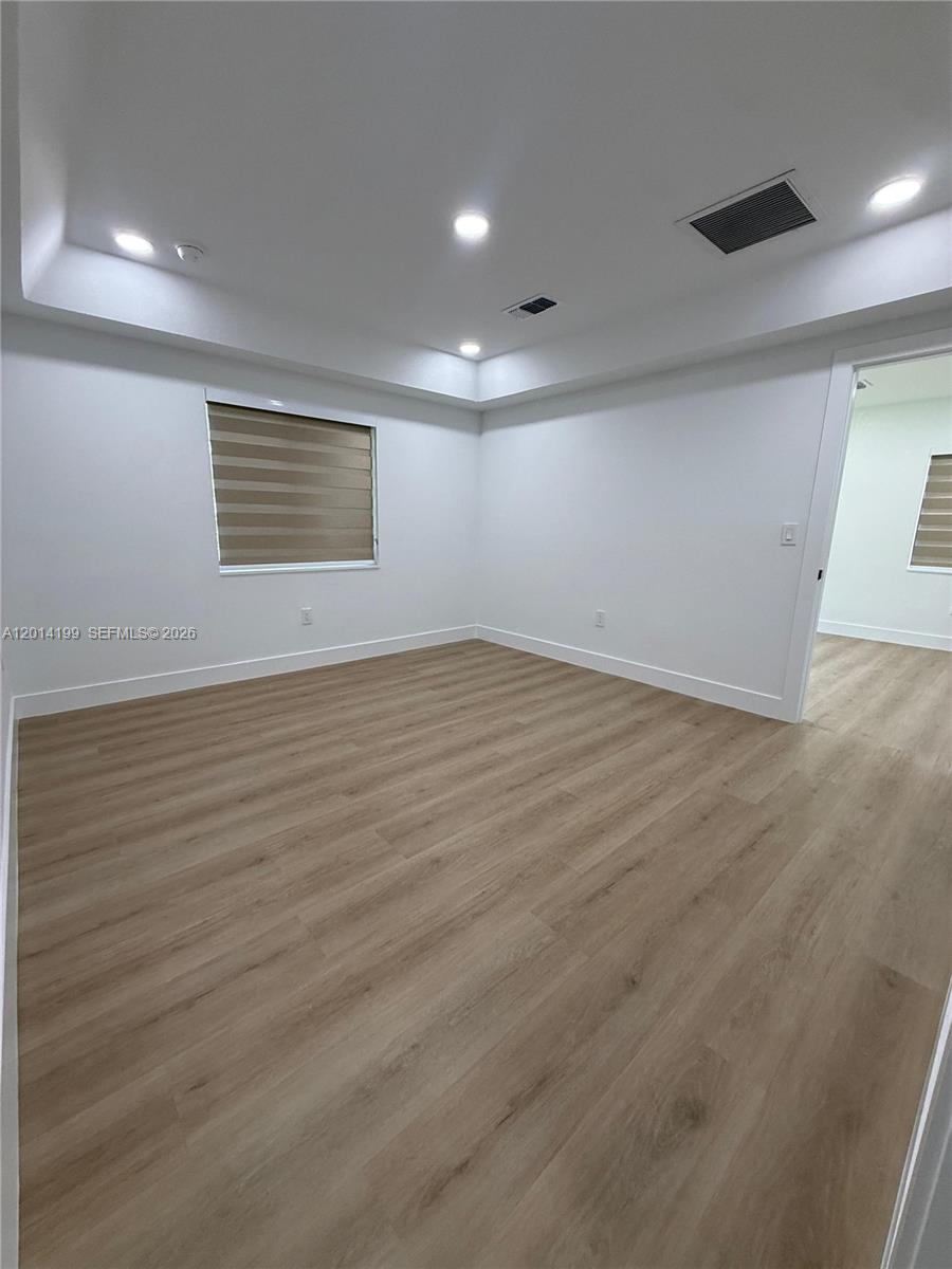 2951 NW 57th St Miami, FL 33142