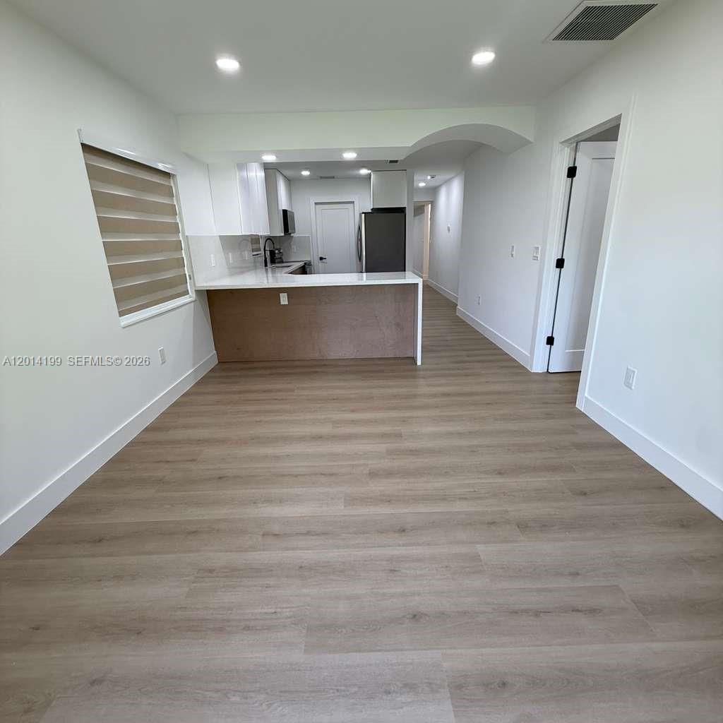 2951 NW 57th St Miami, FL 33142