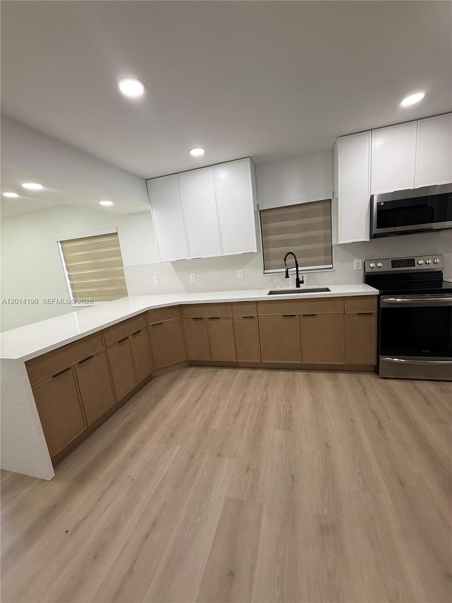 2951 NW 57th St Miami, FL 33142