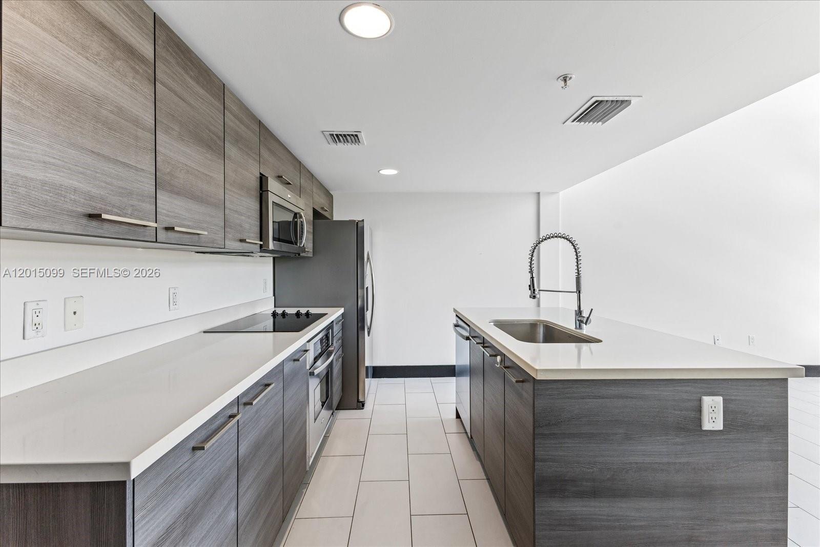 421 Meridian Ave #19 Miami Beach, FL 33139