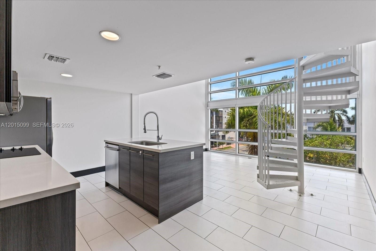 421 Meridian Ave #19 Miami Beach, FL 33139