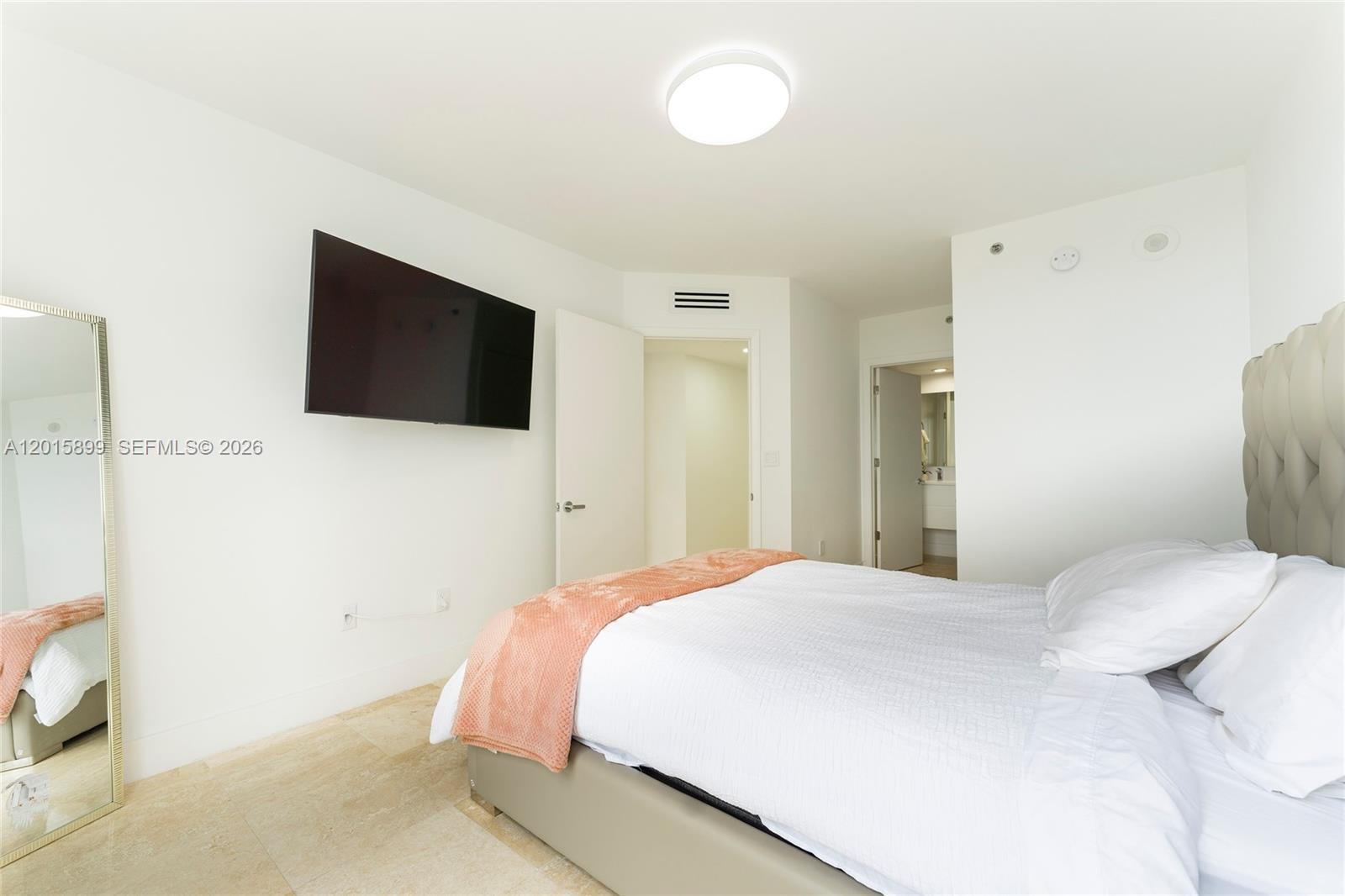 19111 Collins Ave #3608 Sunny Isles Beach, FL 33160