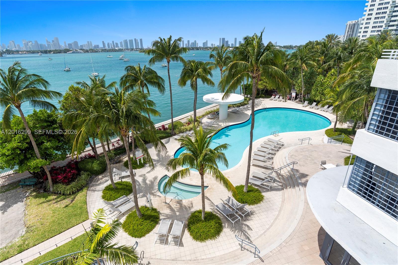 image The Waverly at South Beach31